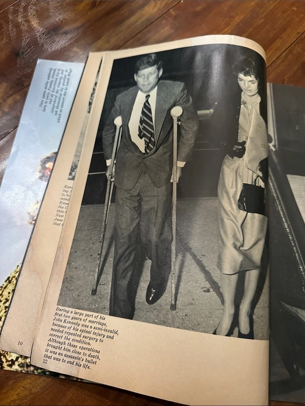 1968 Robert Francis Kennedy Memorial Issue Collector Magazine RFK JFK